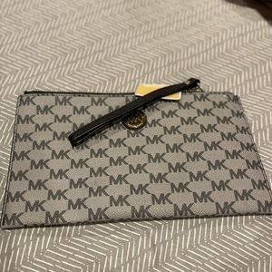 Michael Kors Blue Grey Clutch Wristlet NWT